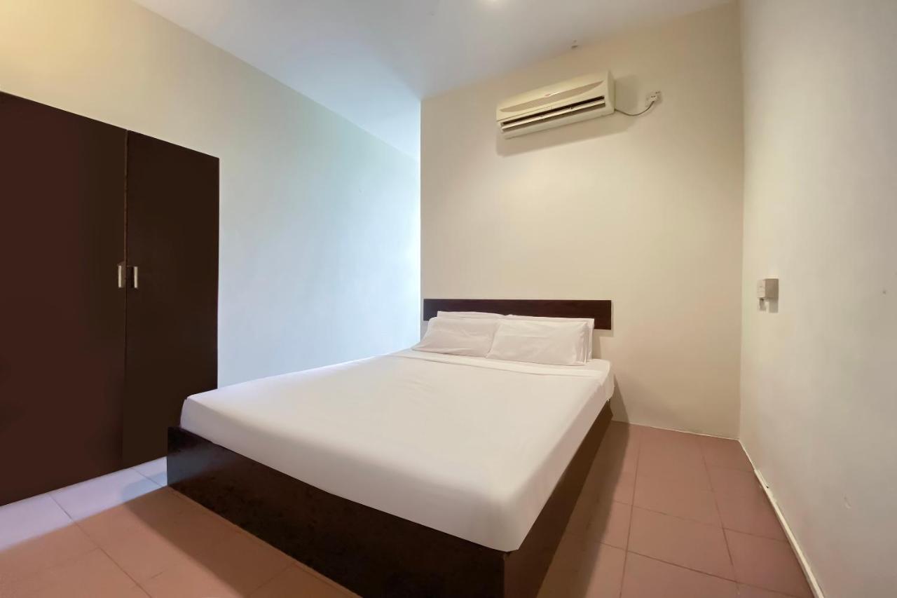 Spot On 89907 Motel Impian Seri Manjung Exterior photo