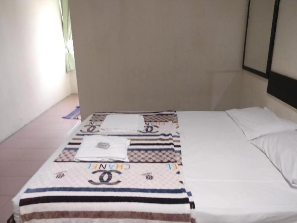 Spot On 89907 Motel Impian Seri Manjung Exterior photo