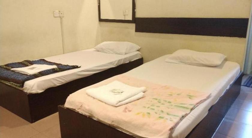 Spot On 89907 Motel Impian Seri Manjung Exterior photo