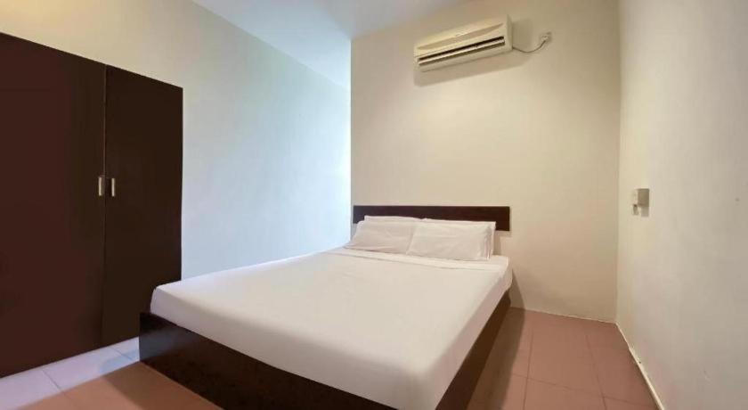 Spot On 89907 Motel Impian Seri Manjung Exterior photo