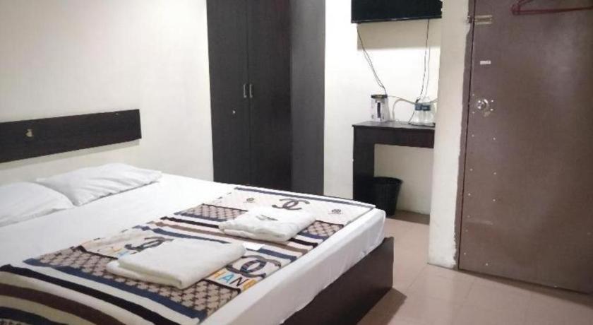 Spot On 89907 Motel Impian Seri Manjung Exterior photo
